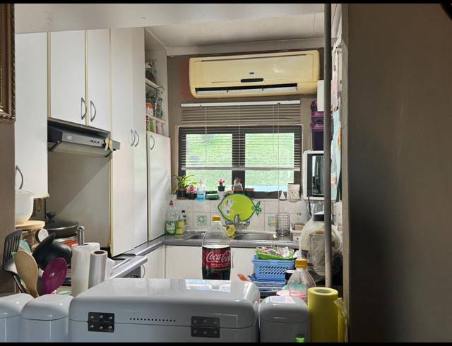 2 BEDROOM FLAT FOR SALE IN CAVERSHAM GLEN